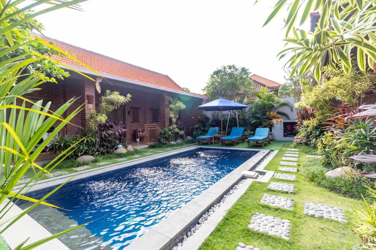 Pondok Juli Canggu 外观 照片